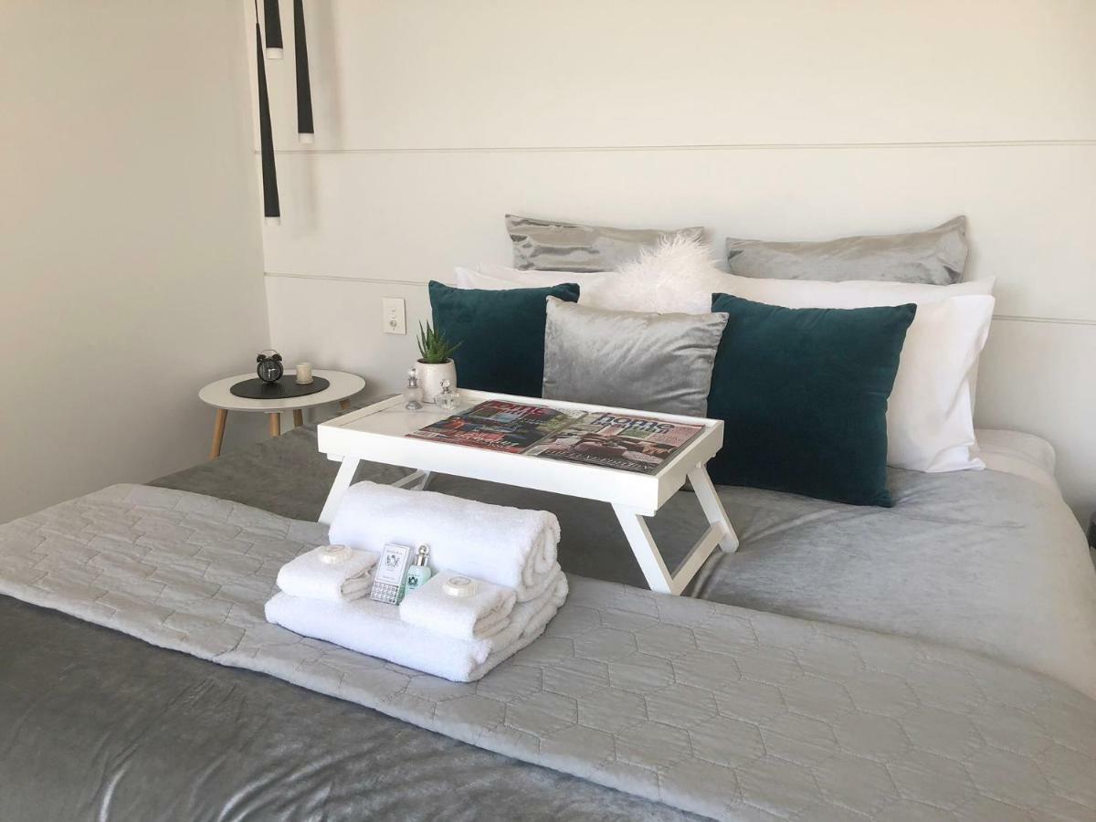 The Sinatra Holiday House - Couples Retreat 穆尔瓦拉 外观 照片